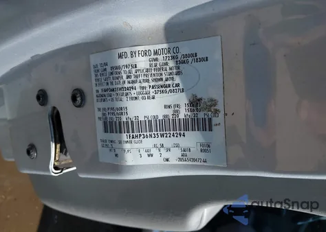 2005 Ford Focus S/Se/Ses from USA, damaged, VIN 3FAHP37N15R111753